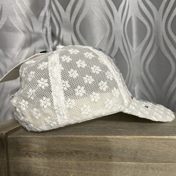 LA VALENTINA Breathable Butterfly Rhinestone Mesh Hat. Adjustable strap. New - Picture 6 of 11